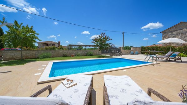 Villa Neo