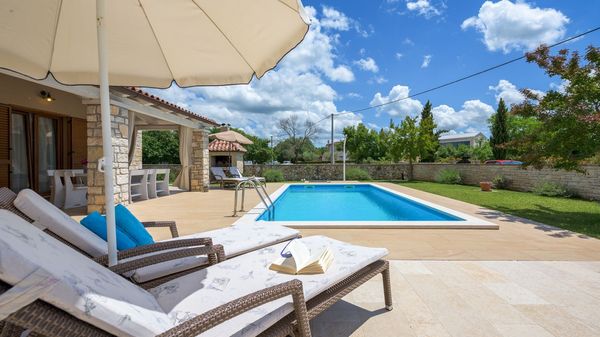 Villa Neo