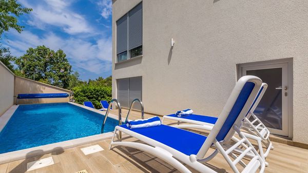 Villa Nika with pool
