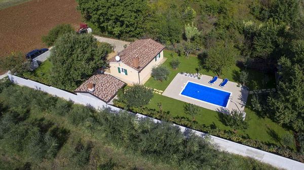 Villa Oliva - kuća sa bazenom u blizini Poreča