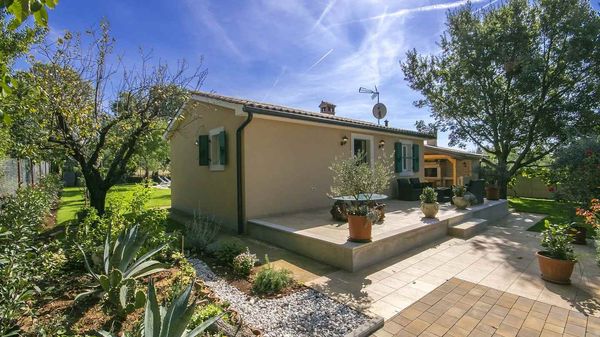 Villa Oliva - kuća sa bazenom u blizini Poreča