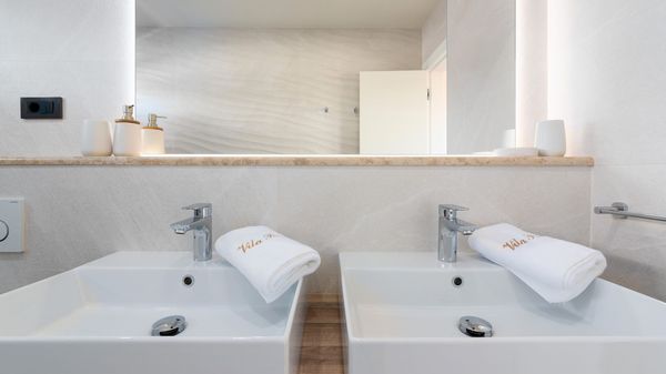 Villa Perla with swimming pool and whirlpool