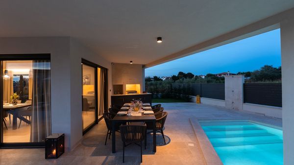 Villa Perla with swimming pool and whirlpool