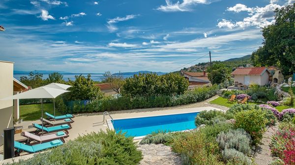 Villa Pia - vila blizu mora, s privatnim bazenom i prekrasnim pogledom na more