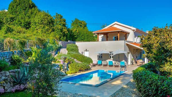 Villa Pia - vila blizu mora, s privatnim bazenom i prekrasnim pogledom na more