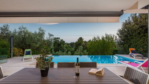Villa Sara - Luxurious villa with private pool and sauna, near the beach in Vrsar