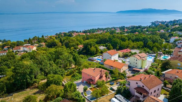 Villa Sole - mit beheiztem Pool, nahe dem Strand in Opatija