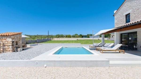 Villa Tonka - prekrasna vila s privatnim bazenom u Puli