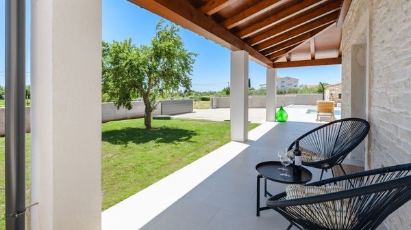 Villa Tonka - prekrasna vila s privatnim bazenom u Puli