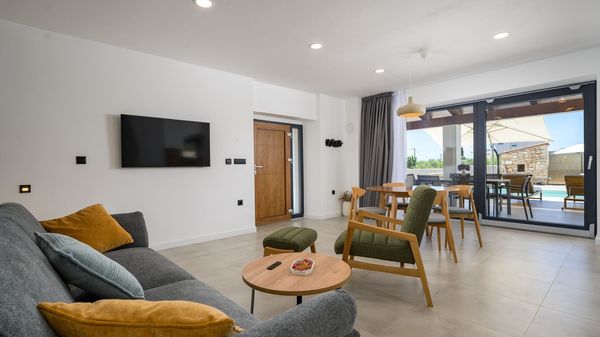Villa Tonka - prekrasna vila s privatnim bazenom u Puli