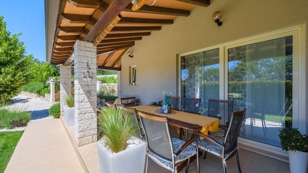 Villa Vidova - lovely villa with private pool