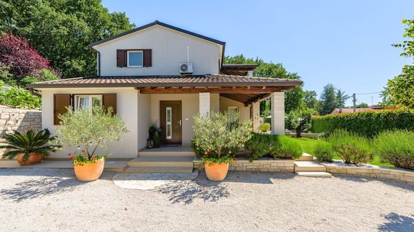 Villa Vidova - lovely villa with private pool