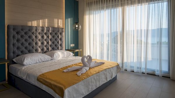 Moderna Villa Viktorija s pogledom na more i bazenom na Krku