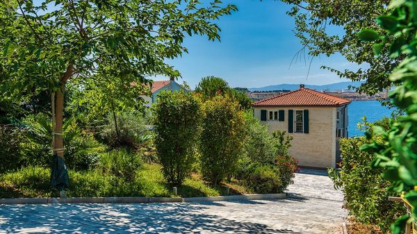 Vila Verde i Blue s grijanim bazenom, pogledom na more i jacuzzijem
