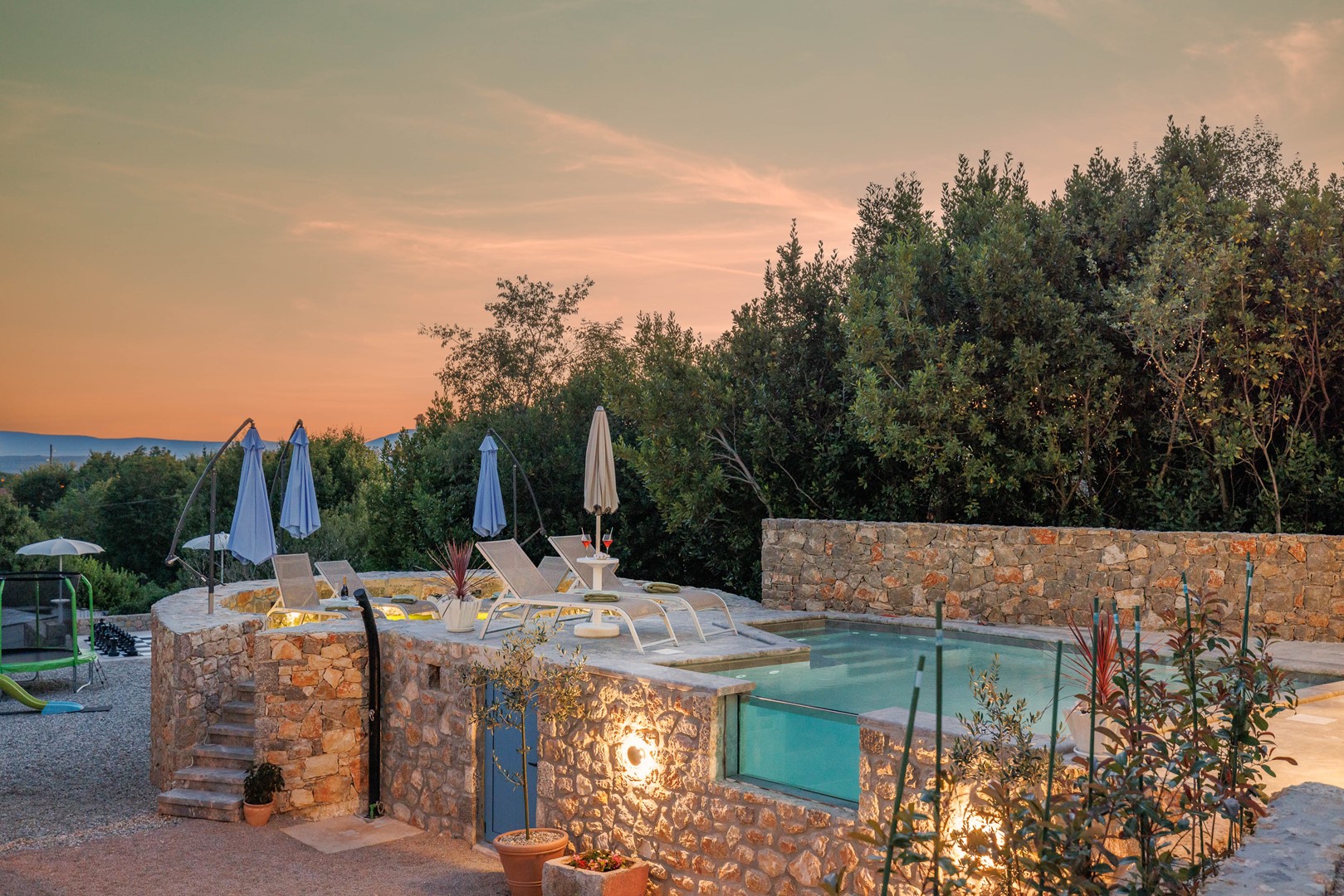 Villa Mealry with a sea view and a pool